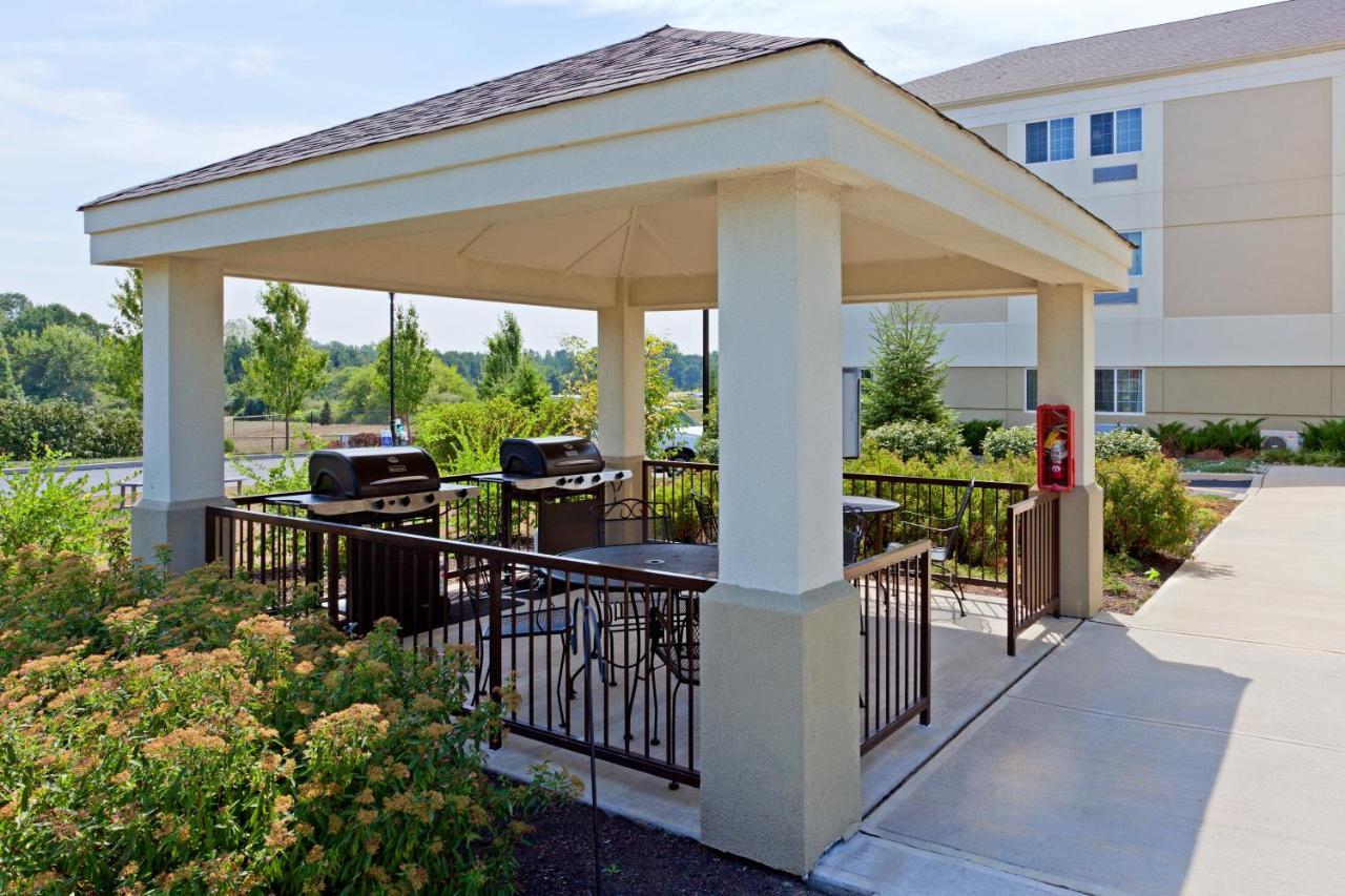 C&lewood Suites Bordentown-Trenton Exterior foto
